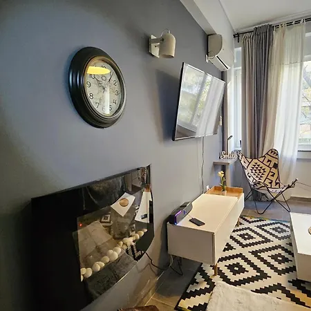 A Place 4u No22 Apartment *