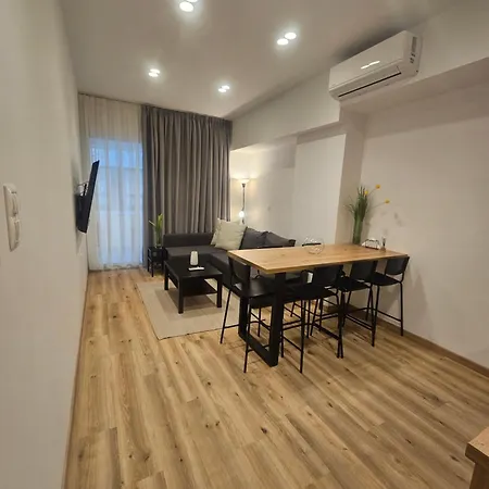 Apartment Sun Marco In Athens