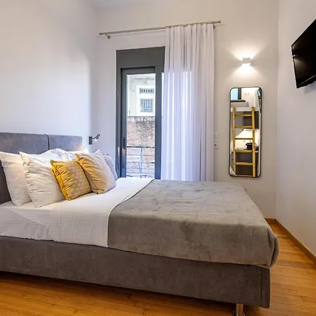 Apartment Phaedrus Living: The Nine Muses Melpomene