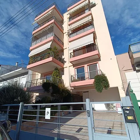 Apartment Nearby Alimos Beatch *