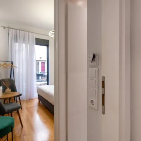 Phaedrus Living: The Nine Muses Euterpe Apartment Athens