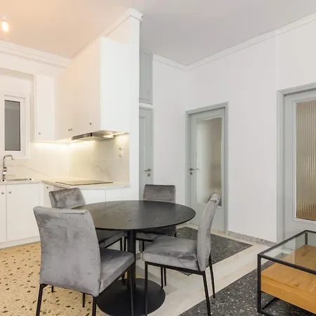 Apartment Two Bedroom Apt Near Hilton