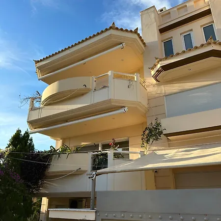 In Voula 5 Mins From The