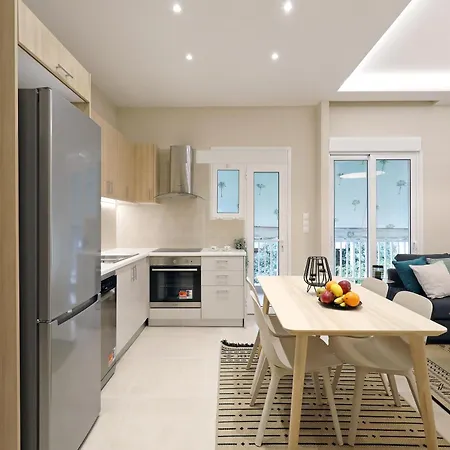 Luxury Next To - Greecing