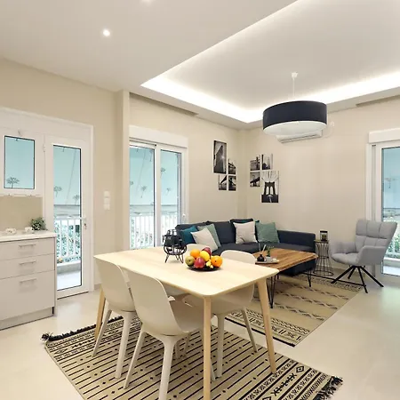 Apartment Luxury Next To - Greecing