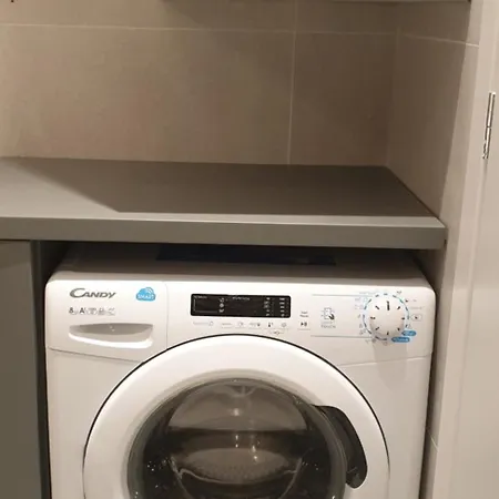 Stylish Near Hilton, Self Check-in!