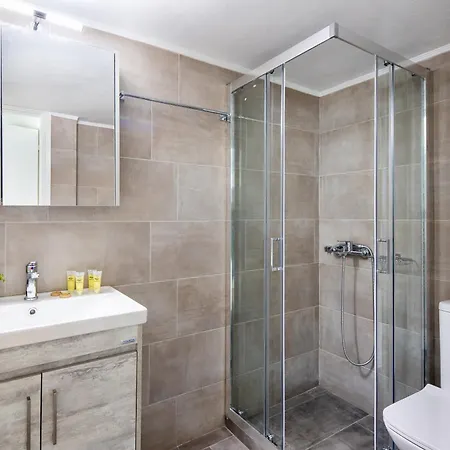 Apartment Spacious With Partial Acropolis View Athens