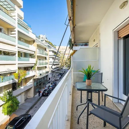 Apartment Spacious With Partial Acropolis View