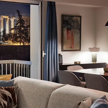 Acropolis Grand *