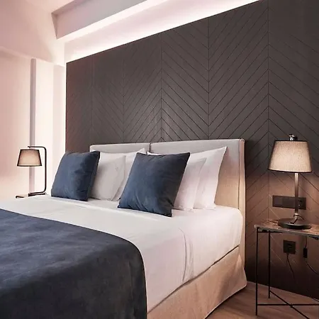 Acropolis Grand Apartment