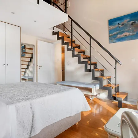 Artistic Luxury Villa *