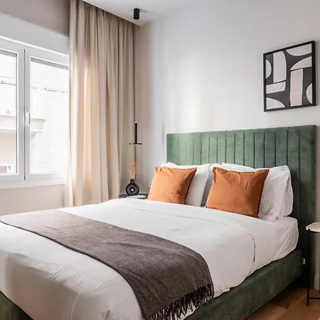 Sleek 1br Escape In By Upstreet Apartment