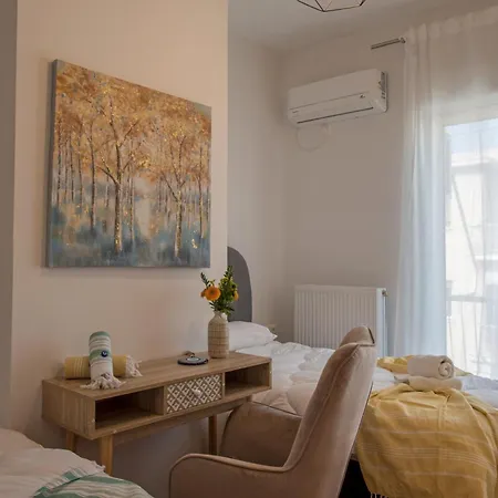 Acropolis View In Koukaki Apartment *
