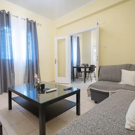 Apartment Neos Kosmos Metro St. 1 Bedroom Semi-basement Flat Athens