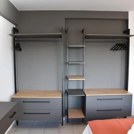 Fresh And Style Apartment