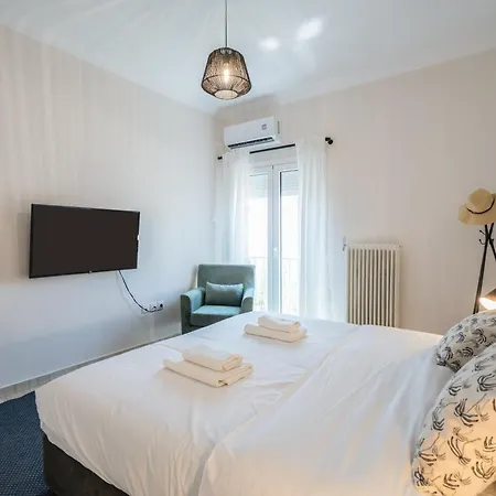 Modern In With Acropolis & Mt Lycabettus View Appartement