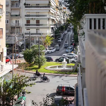 Apartment Zephyr 3-bedroom In Athens