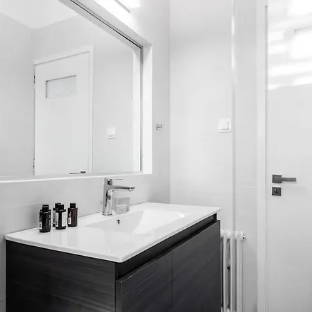 Capacious 3br In The Heart Of Marousi Apartment