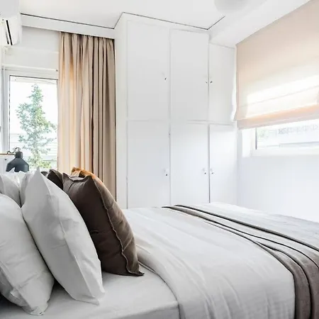 Capacious 3br In The Heart Of Marousi Apartment Athens