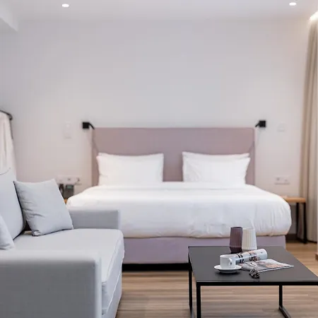 Апартаменты Pnoe Urban Living *