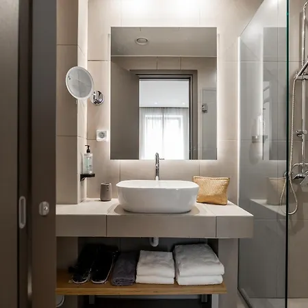 Apartment Pnoe Urban Living