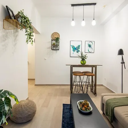 Zappa 2-bedroom In * Athens