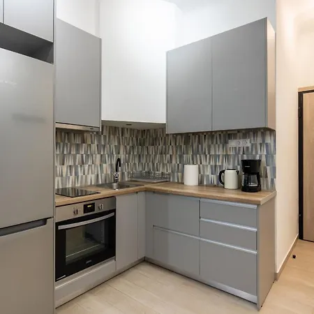Zappa 2-bedroom In Apartment