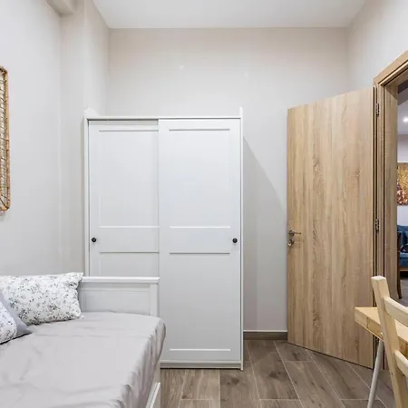 Apartment Manomatina
