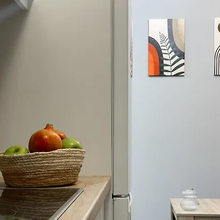 3-bedroom Fabulous In The City Center Apartment *