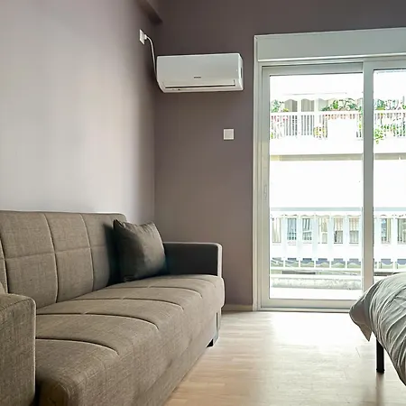 3-bedroom Fabulous In The City Center Athens