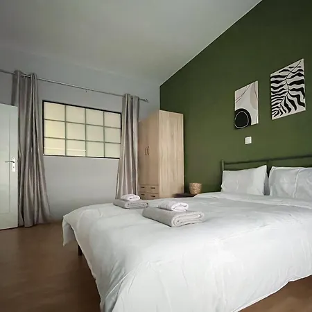 3-bedroom Fabulous In The City Center * Athens