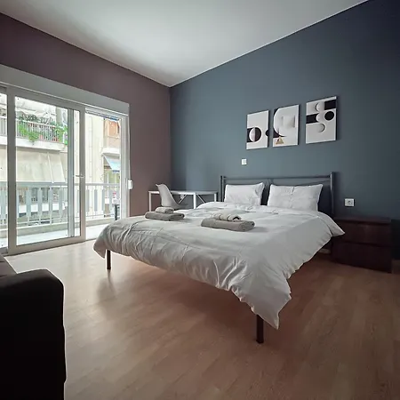Apartment 3-bedroom Fabulous In The City Center