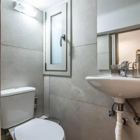 Bourgogne Apartment Athens