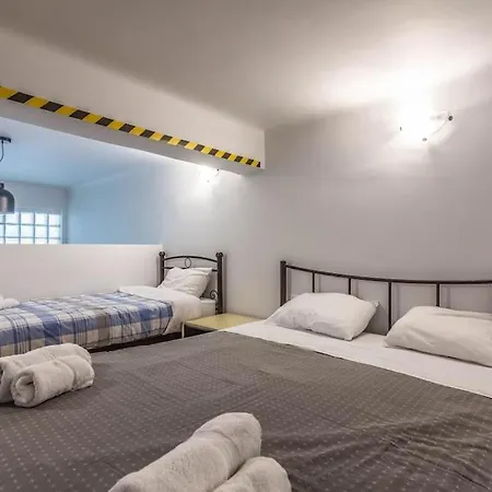 Bourgogne Apartment Athens