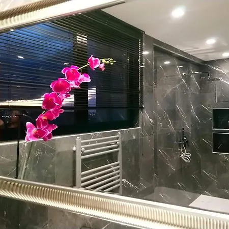 Auh Ater Albus Junior Suite Psyrri Athens Greece Apartment