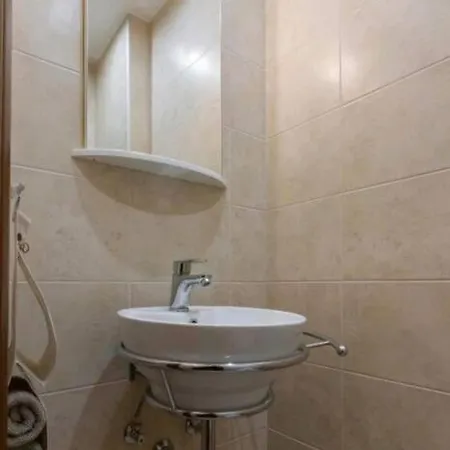 Daire Spacious 3bdr W/balcony-5 Mins To Acropolis Atina