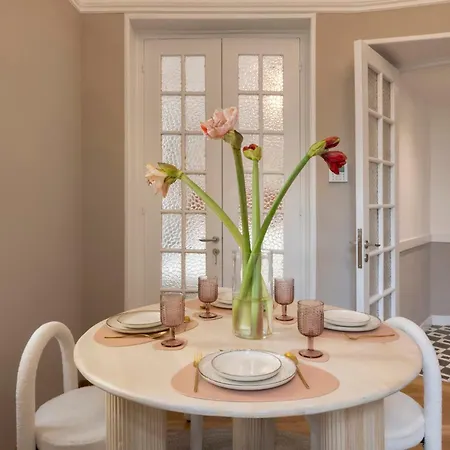 Acropolis Maisonette 3br 6ppl 15min Metro&museum Apartment Athens