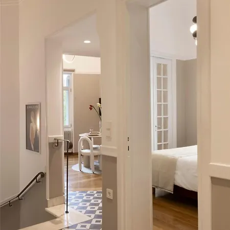 Acropolis Maisonette 3br 6ppl 15min Metro&museum * Ateny