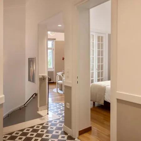 Acropolis Maisonette 3br 6ppl 15min Metro&museum Apartment Athens