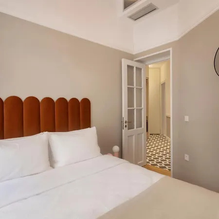 Acropolis Maisonette 3br 6ppl 15min Metro&museum