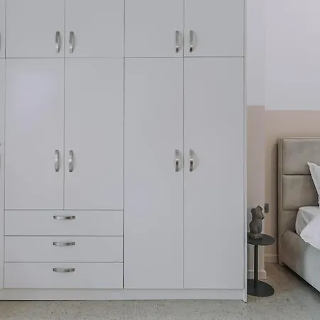 Sis Urban In Plaka,heart Of Apartment Athens
