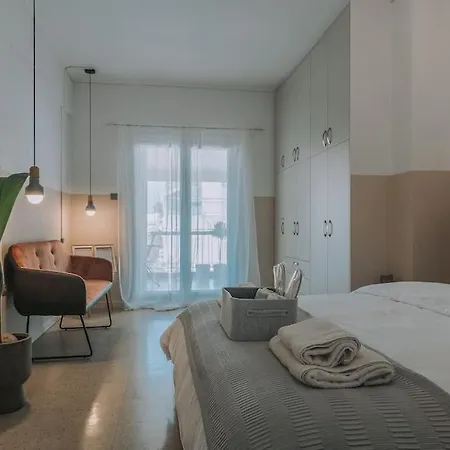 Sis Urban In Plaka,heart Of Apartment Athens