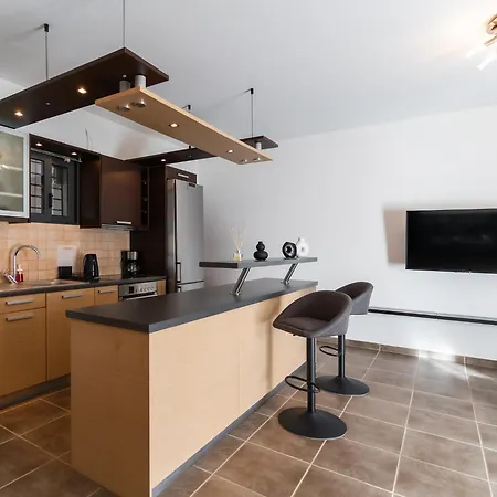 Gkr Luxury Apartment