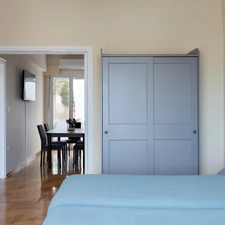 Spacious Heart Of The - Ermou Street Syntagma Apartment Athens