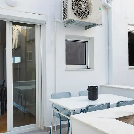 Spacious Heart Of The - Ermou Street Syntagma * Athens