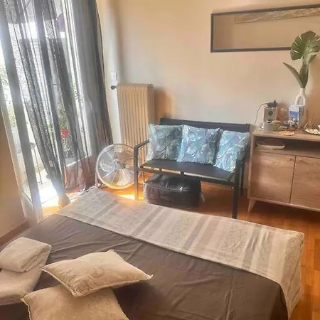 Relaxing Private Queen With Balcony&view-athenian Riviera *