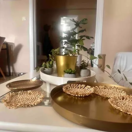 Relaxing Private Queen With Balcony&view-athenian Riviera Apartment