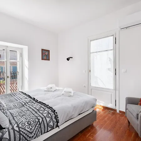 Athenian Getaway In Plaka With Acropolis View By Athenian Homes Appartement Athènes