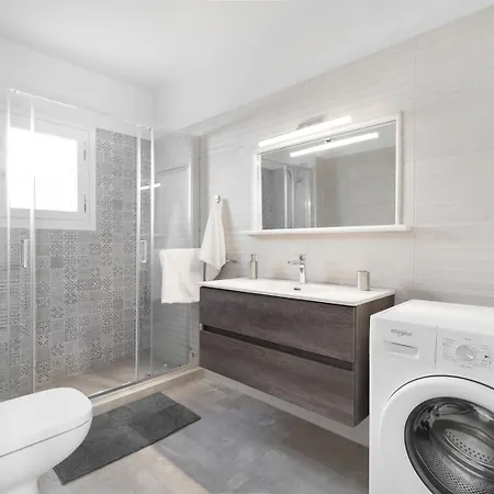 Athenian Getaway In Plaka With Acropolis View By Athenian Homes Athènes