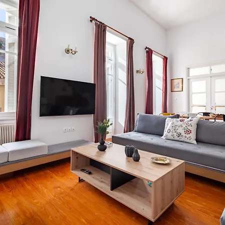 Athenian Getaway In Plaka With Acropolis View By Athenian Homes * Athens